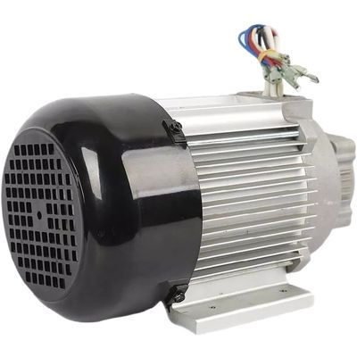 110V le moteur à induction de seule ou 3 phases de 220V 1300W 3400Rpm 60Hz a adapté aux besoins du client pour le joint de pression de TTI