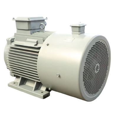 Moteur synchrone à aimants permanents avec un rendement de refroidissement air/eau de 300 ch